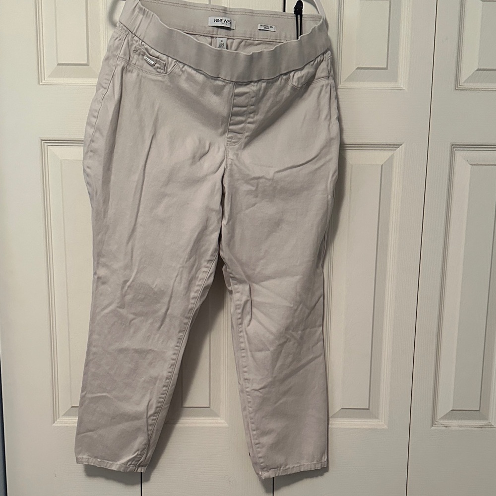 Nine West beige Cropped Pants